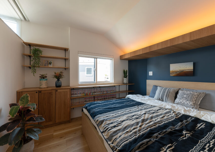 IKEA MALM ベッドフレームを入れた寝室の写真